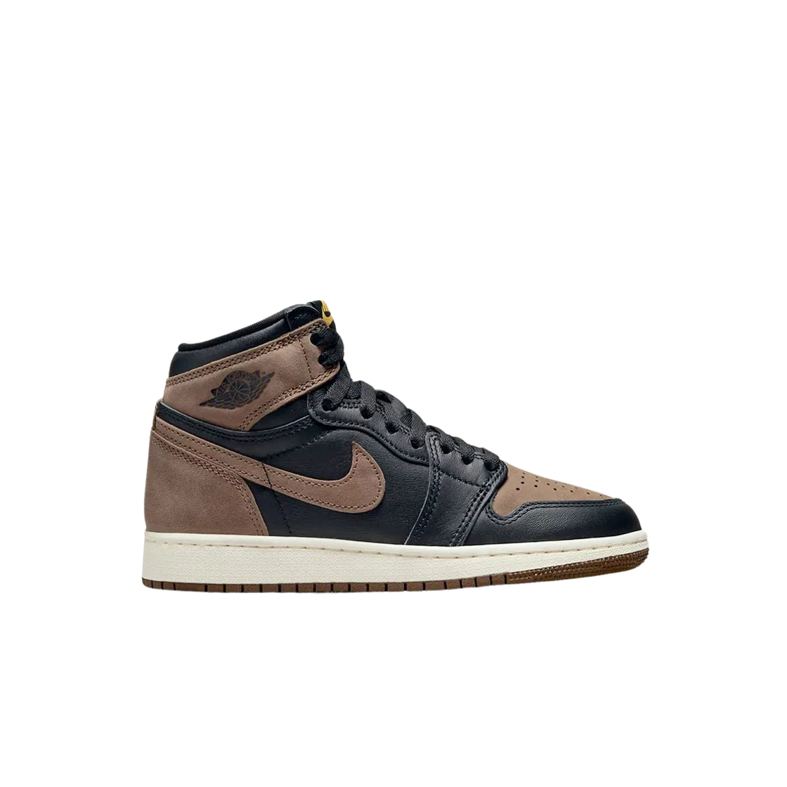 https://d2cva83hdk3bwc.cloudfront.net/(gs)-jordan-1-retro-high-og-palomino-2.jpg