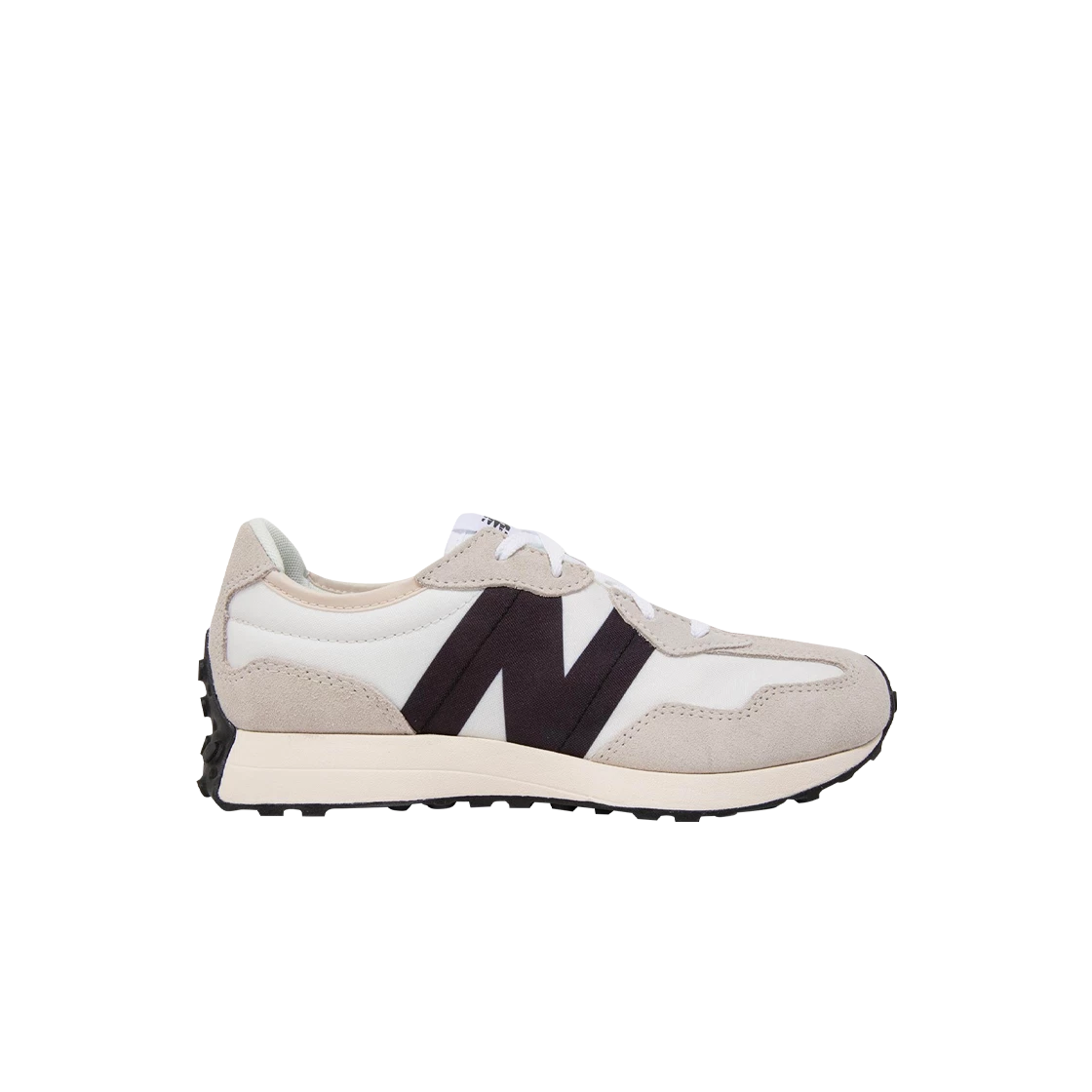 https://d2cva83hdk3bwc.cloudfront.net/(gs)-new-balance-327-silver-birch-black---w-wide-2.jpg