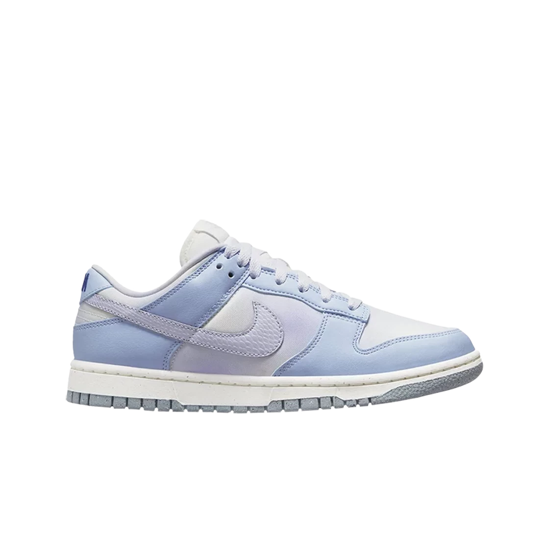 https://d2cva83hdk3bwc.cloudfront.net/(w)-nike-dunk-low-blue-airbrush-canvas-2.jpg