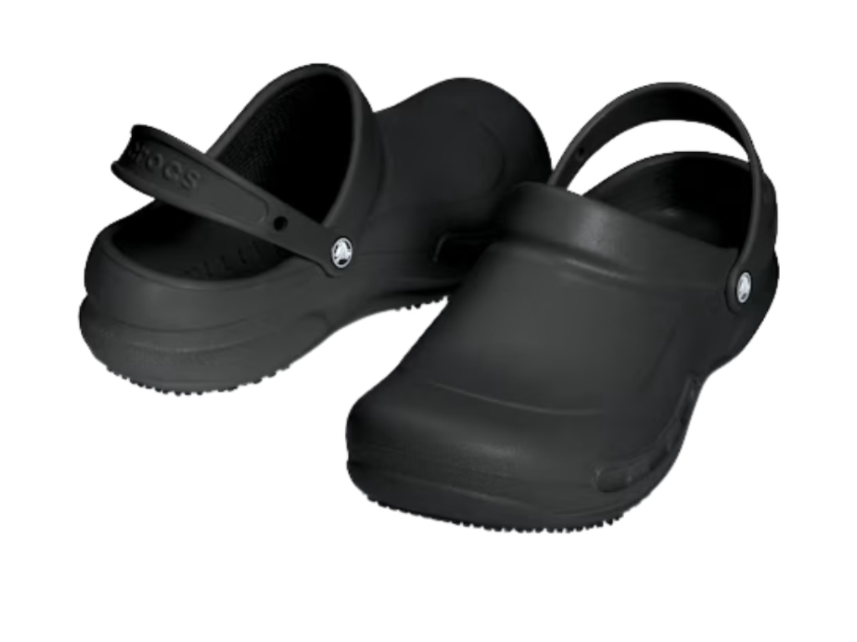 https://d2cva83hdk3bwc.cloudfront.net/10075-001-crocs-bistro-clog-black-sandals-3.jpg
