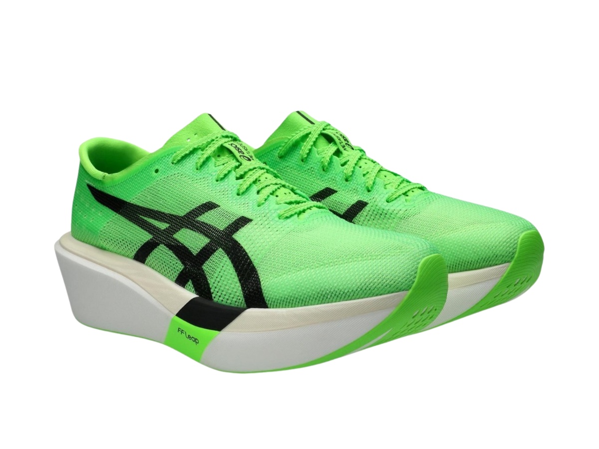 https://d2cva83hdk3bwc.cloudfront.net/1013a162-300-asics-metaspeed-sky-tokyo-green-gecko-black-3.jpg