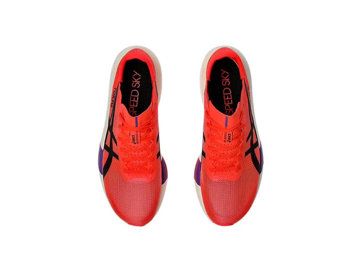 https://d2cva83hdk3bwc.cloudfront.net/1013a162-600-asics-metaspeed-sky-tokyo-flash-red-black-3.jpg