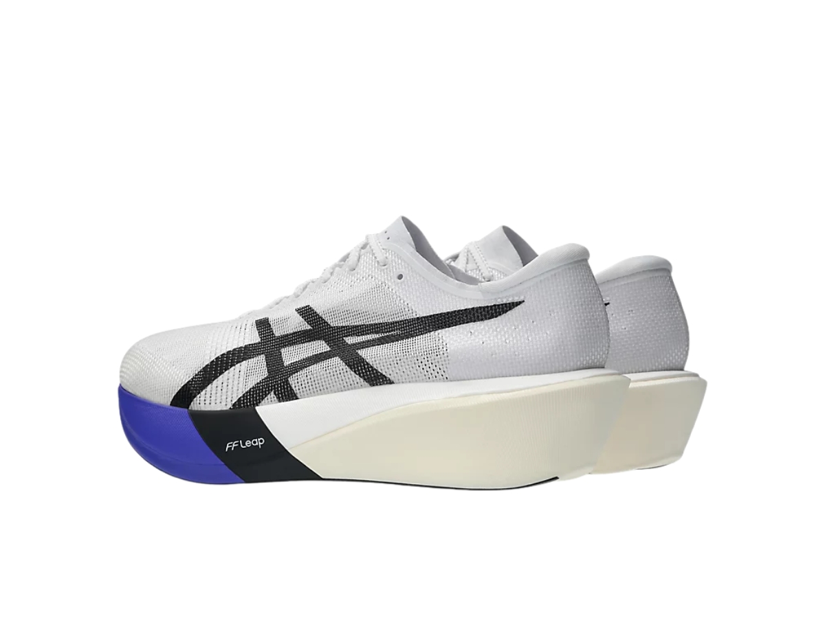 https://d2cva83hdk3bwc.cloudfront.net/1013a163-101-asics-metaspeed-edge-tokyo-white-cobalt-burst-4.jpg