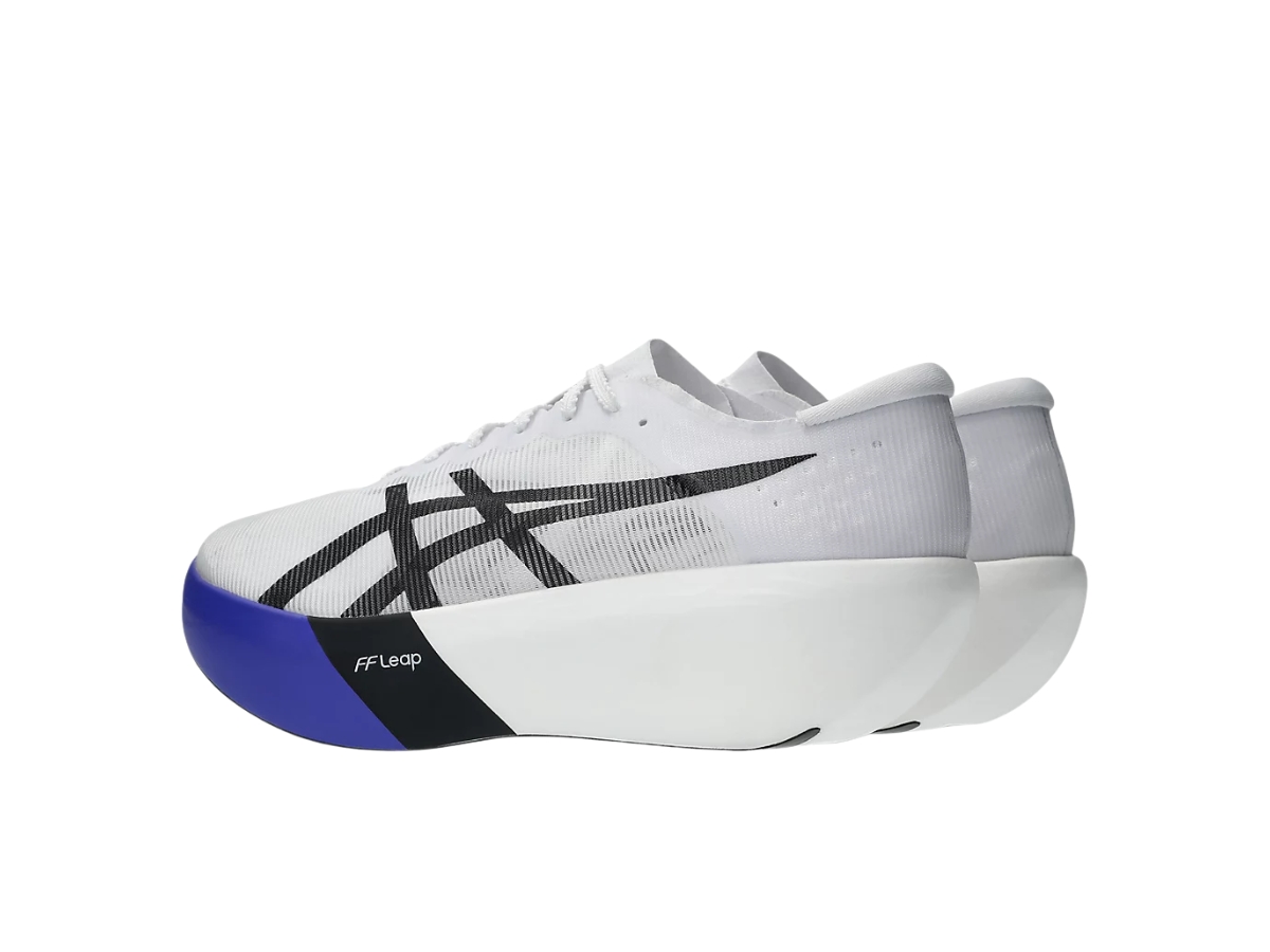 https://d2cva83hdk3bwc.cloudfront.net/1013a176-101-asics-metaspeed-ray-white-cobalt-burst-4.jpg