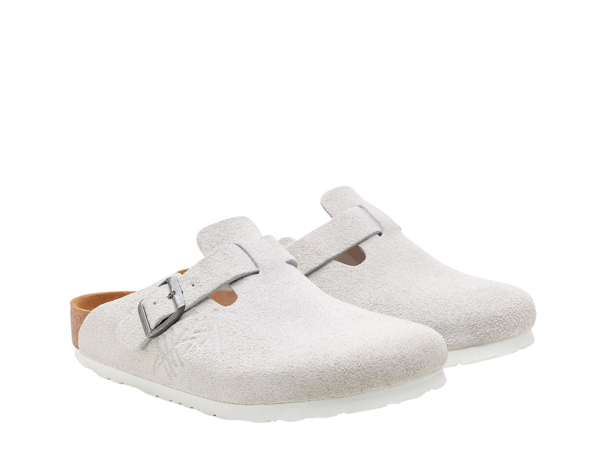 https://d2cva83hdk3bwc.cloudfront.net/1022970-birkenstock-boston-clog-stussy-bone-2021-2.jpg