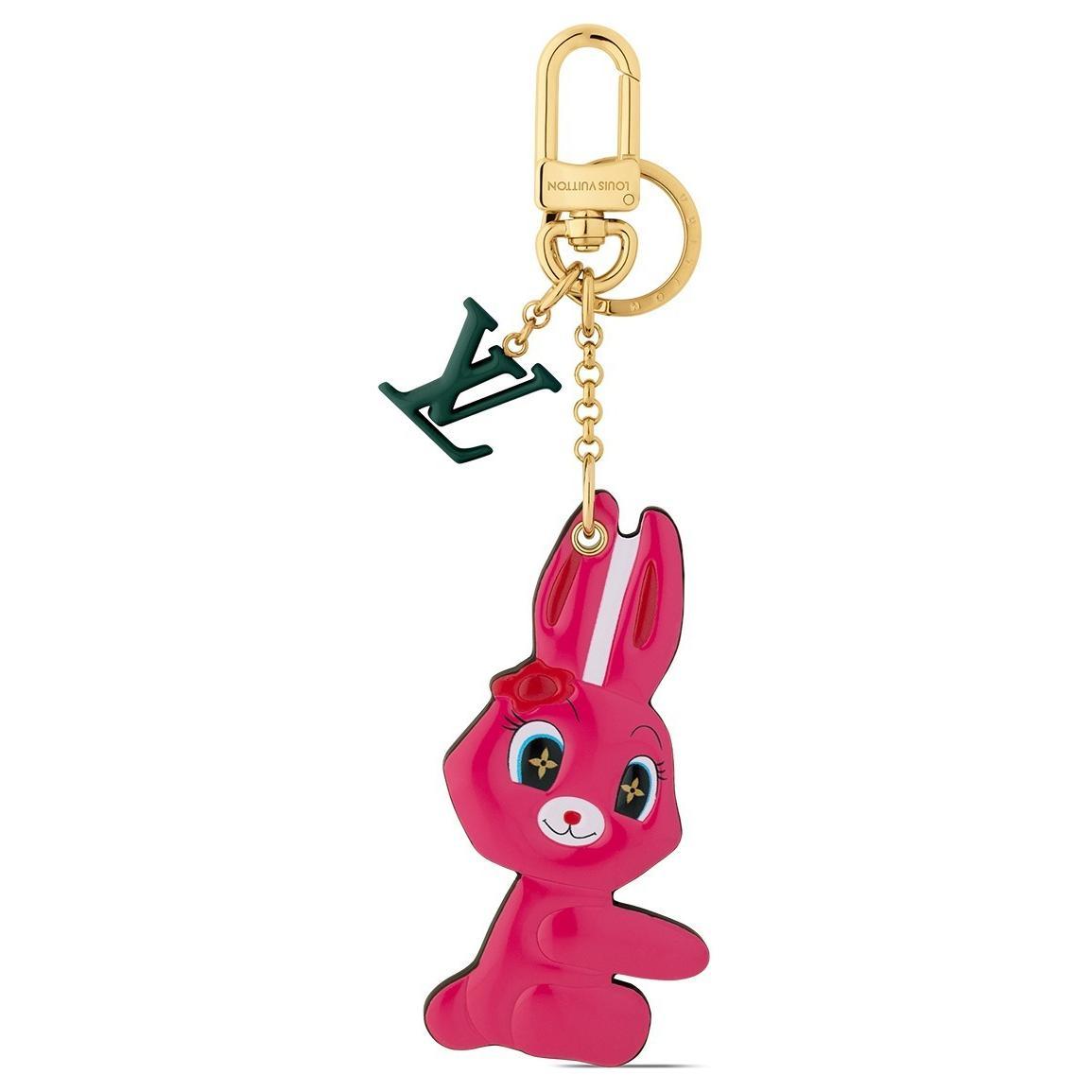 https://d2cva83hdk3bwc.cloudfront.net/106193510-louis-vuitton-x-sun-yitian-animogram-rabbit-key-holder-and-bag-charm-1.jpg