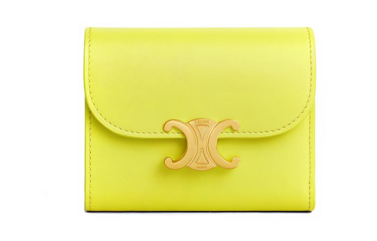 https://d2cva83hdk3bwc.cloudfront.net/10D783DPV-11AN-celine-triomphe-wallets-1.jpg