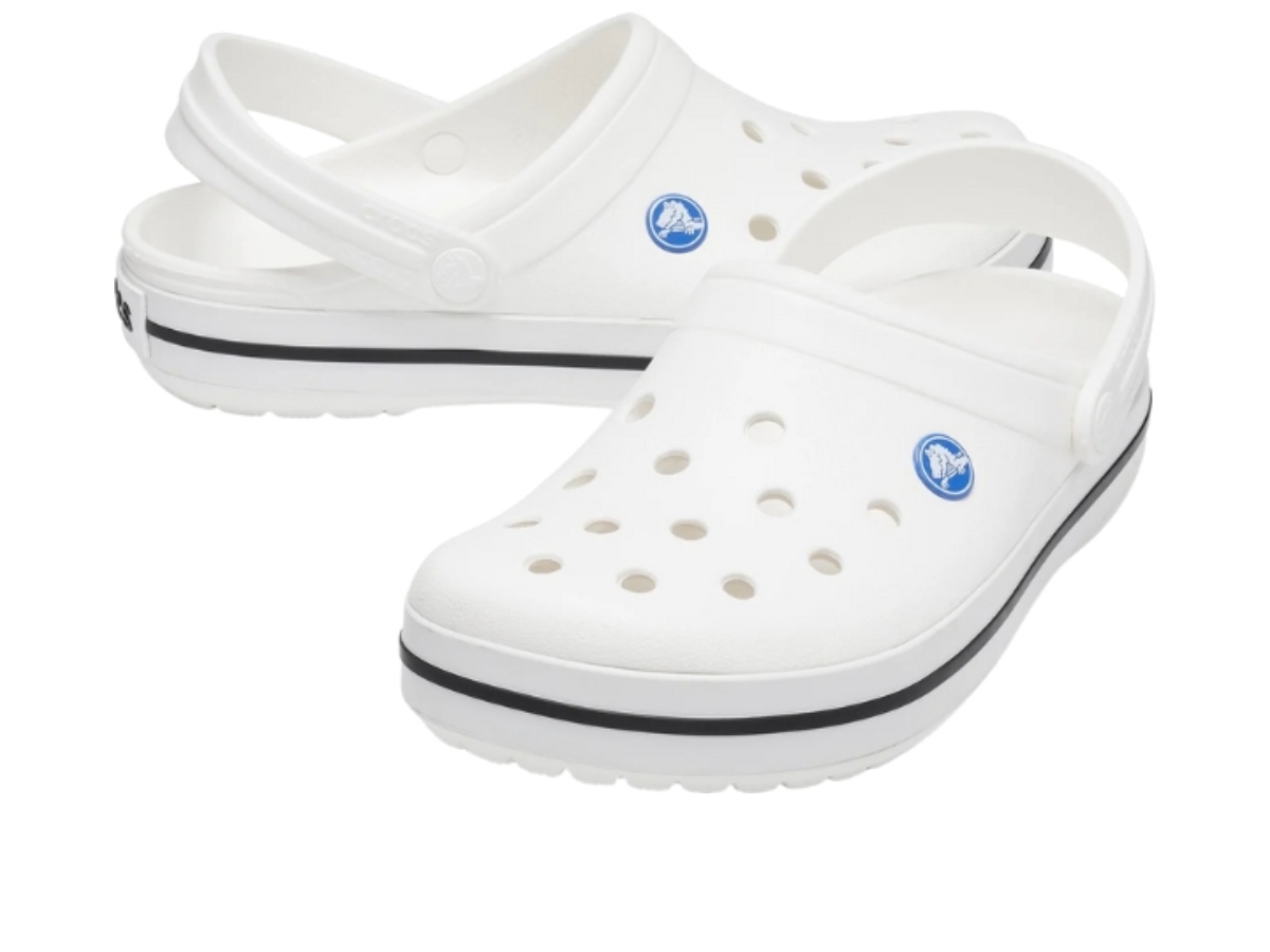 https://d2cva83hdk3bwc.cloudfront.net/11016-100-crocs-beach-unisex-white-sandals-3.jpg