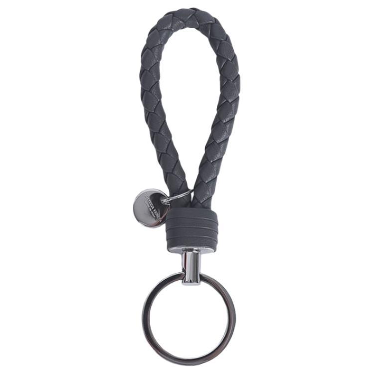 https://d2cva83hdk3bwc.cloudfront.net/113539V3UN18572-bottega-veneta-keychains-men-s-gray-1.jpg