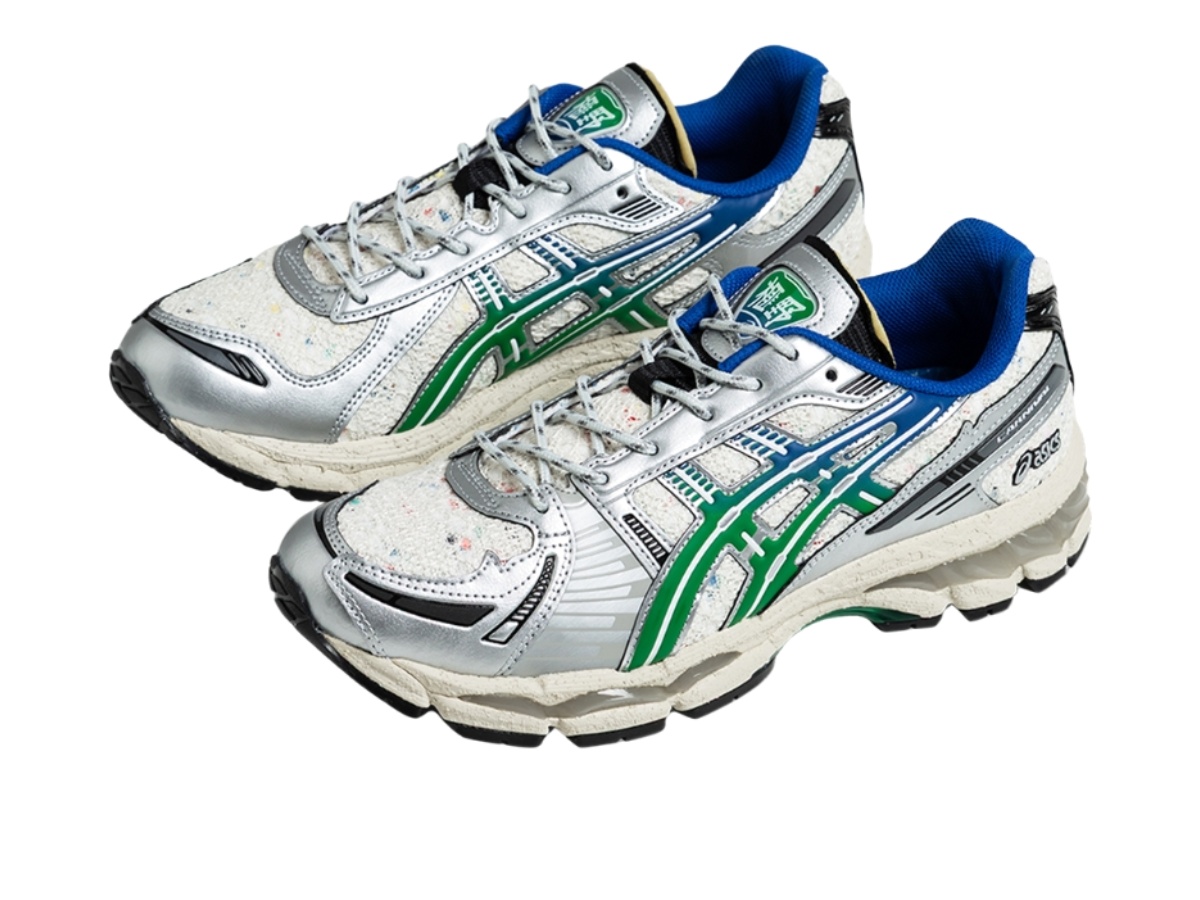 https://d2cva83hdk3bwc.cloudfront.net/1203a916-100-asics-x-carnival-gel-kayano-12-1-phra-nakhon-3.jpg