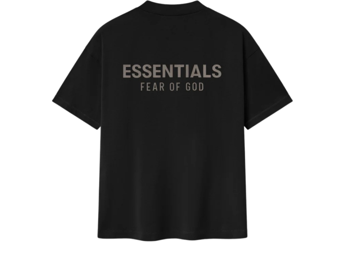 https://d2cva83hdk3bwc.cloudfront.net/125sp254190f-fear-of-god-essentials-classic-tee-jet-black-2.jpg