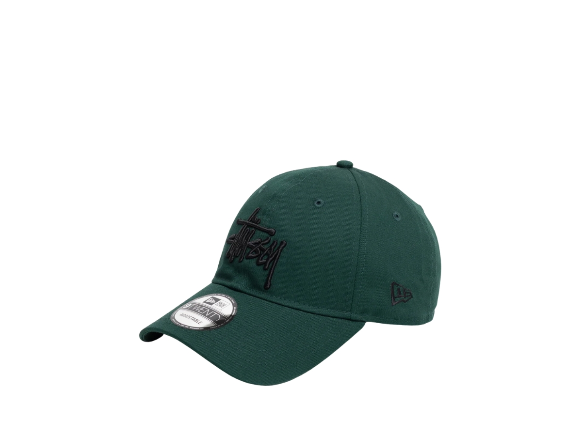 https://d2cva83hdk3bwc.cloudfront.net/1311107-fogr-stussy-new-era-9twenty-basic-strapback-forest-green-2.jpg