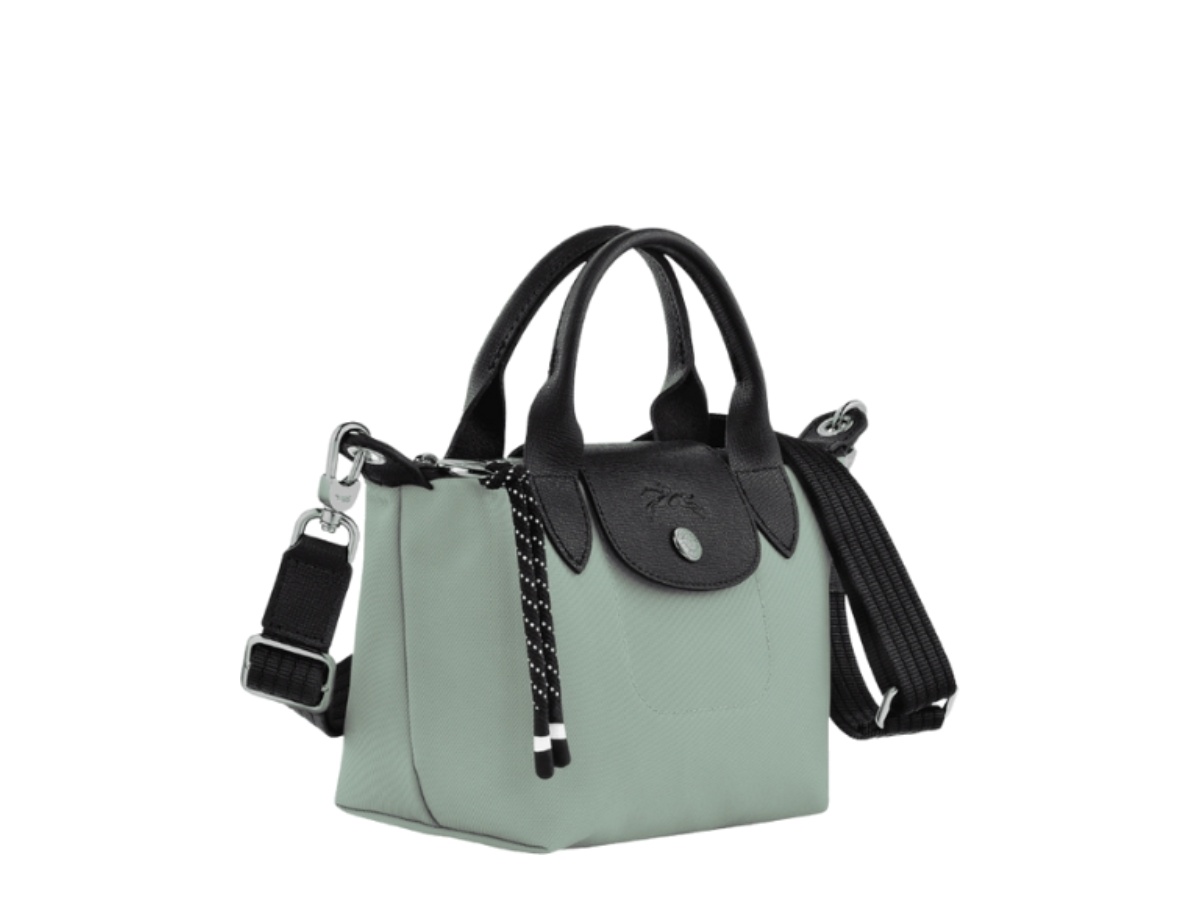 https://d2cva83hdk3bwc.cloudfront.net/1500hsrm07-longchamp-le-pliage-energy-tote-bag-xs-blue-2.jpg
