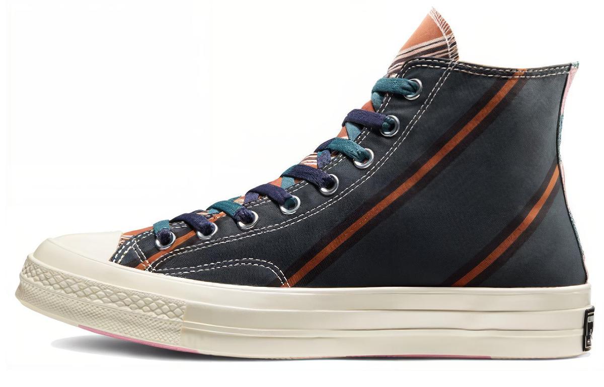 https://d2cva83hdk3bwc.cloudfront.net/167131C-converse-chuck-taylor-all-star-70-hi-varsity-maruwa-green-1.jpg