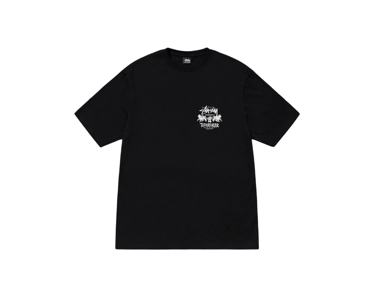 ★送料・関税込★STUSSY★Stussy DSM World Tour T-Shirt ★ Stussy: DSM World Tour Tee (Black) | DSMS E-SHOP