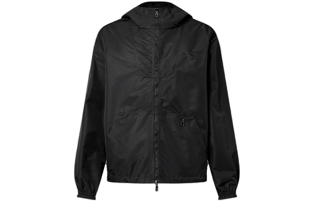 https://d2cva83hdk3bwc.cloudfront.net/1AF614-louis-vuitton-monogram-reversible-nylon-windbreaker-1.jpg