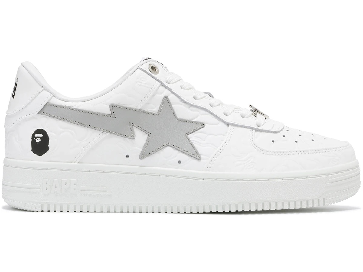 https://d2cva83hdk3bwc.cloudfront.net/1J80-191-052-WHT-a-bathing-ape-bape-sta-low-3-line-camo-white-1.jpg