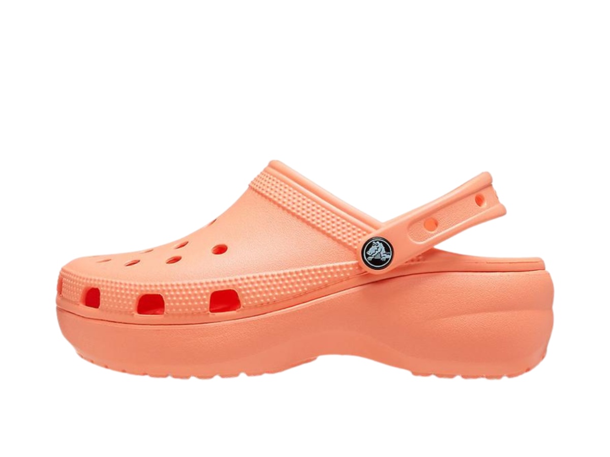 https://d2cva83hdk3bwc.cloudfront.net/206750-83e-crocs-classic-platform-clog-papaya-women-s-2.jpg