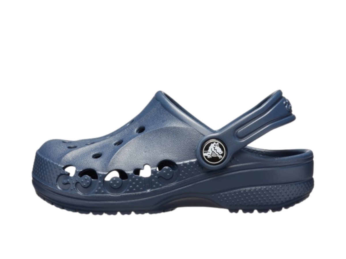 https://d2cva83hdk3bwc.cloudfront.net/207013-410-crocs-classic-clog-sandals-dark-blue-og-2.jpg