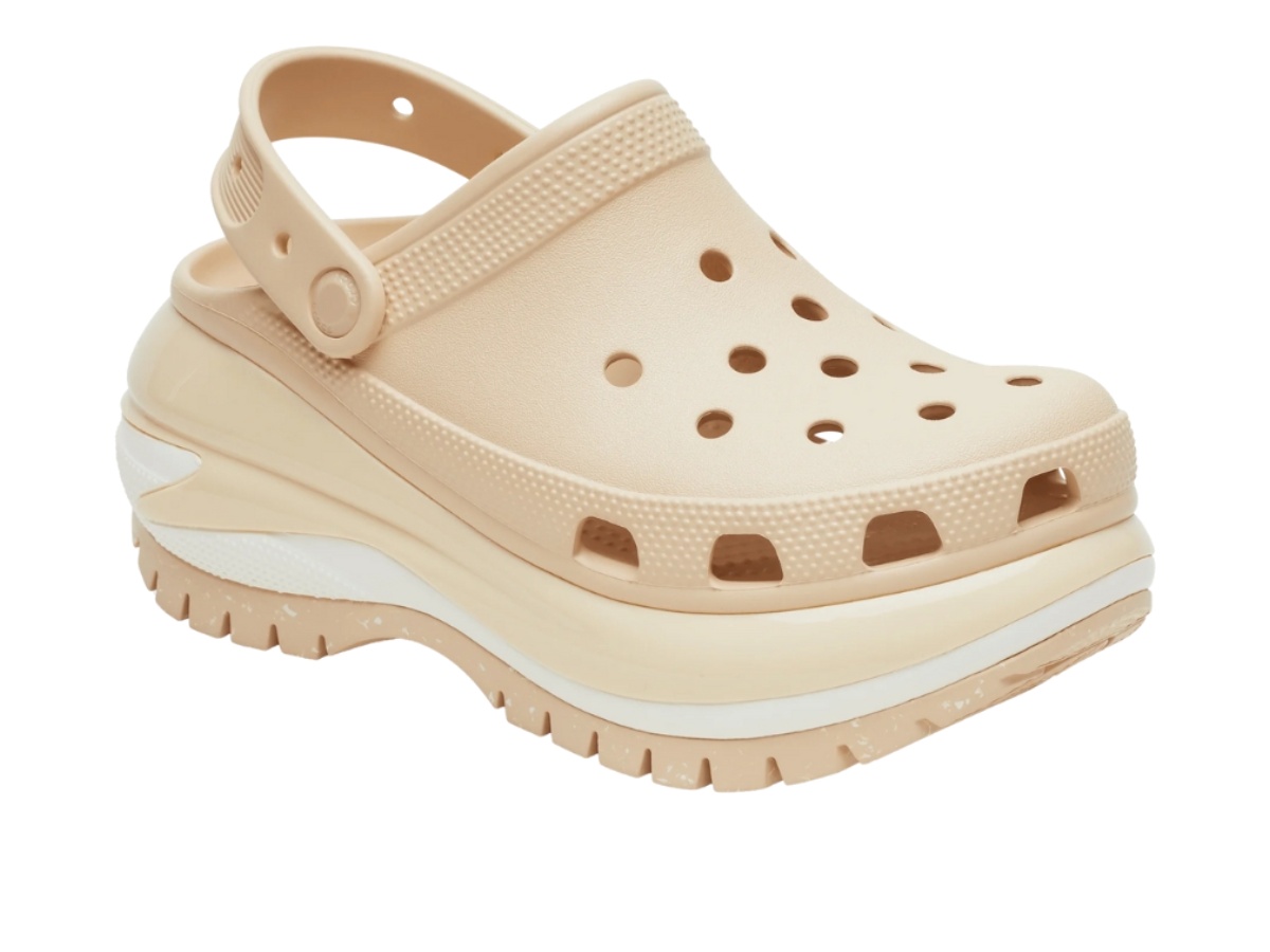 https://d2cva83hdk3bwc.cloudfront.net/207988-2ds-crocs-clogs-6-1cm-women-s-bone-2.jpg