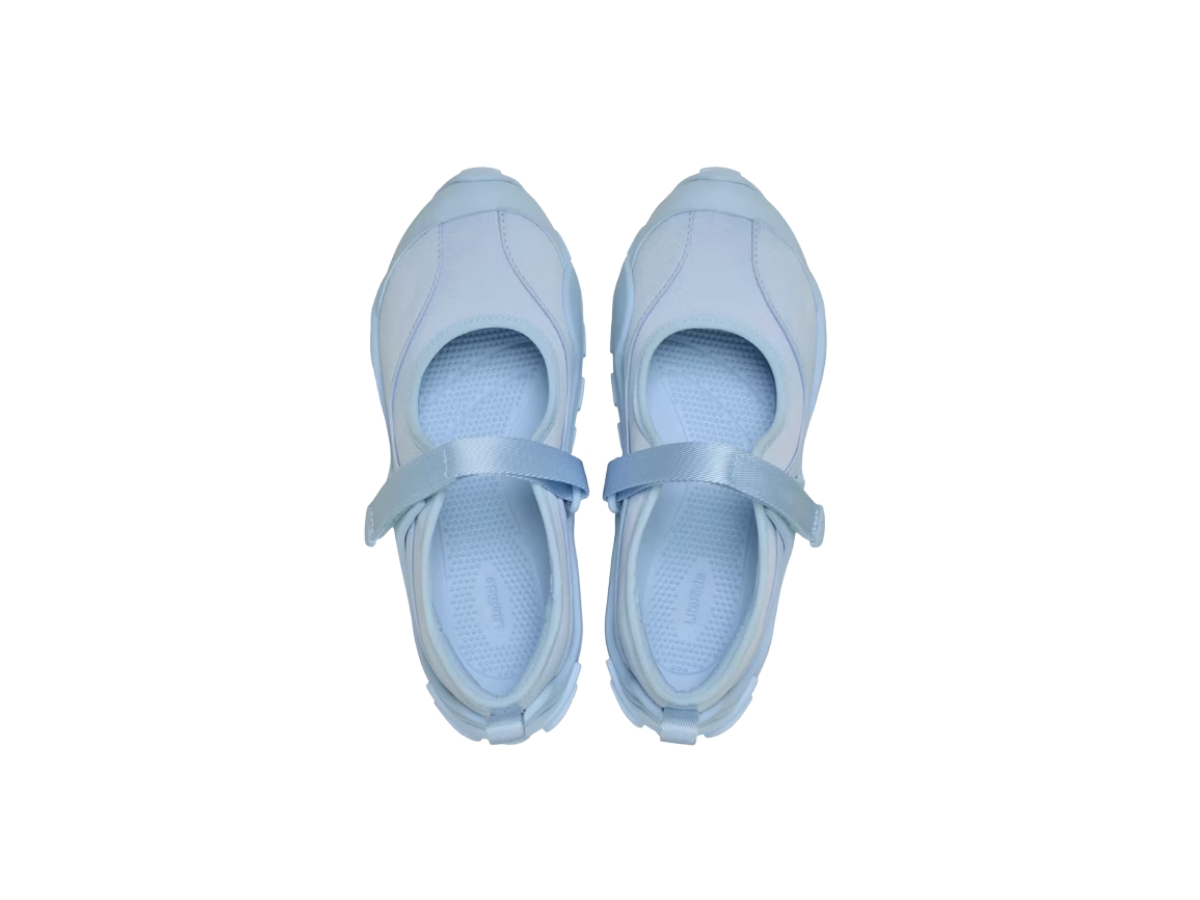 https://d2cva83hdk3bwc.cloudfront.net/210639-4wk-crocs-exp-terre-ballet-blue-frost-women-s-2.jpg