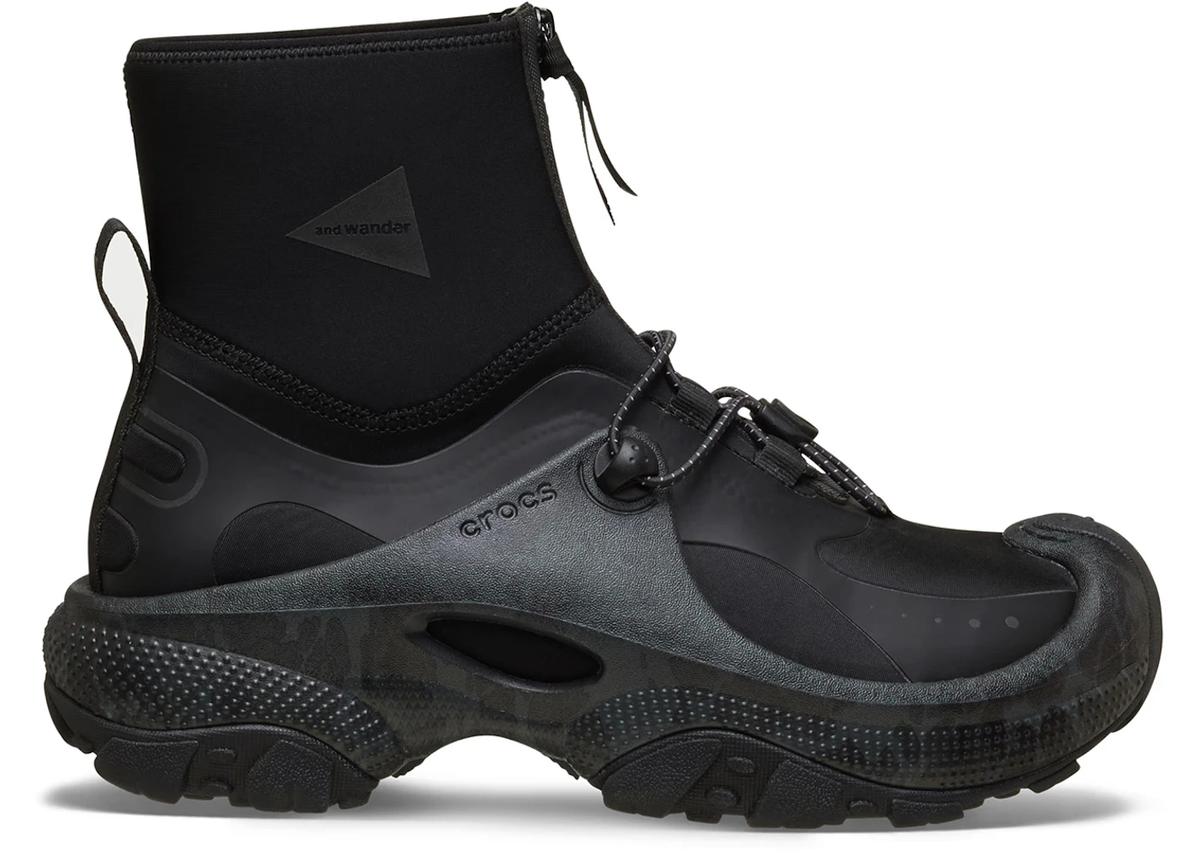 https://d2cva83hdk3bwc.cloudfront.net/211180-001-crocs-trail-break-2-end-x-and-wander-black-1.jpg