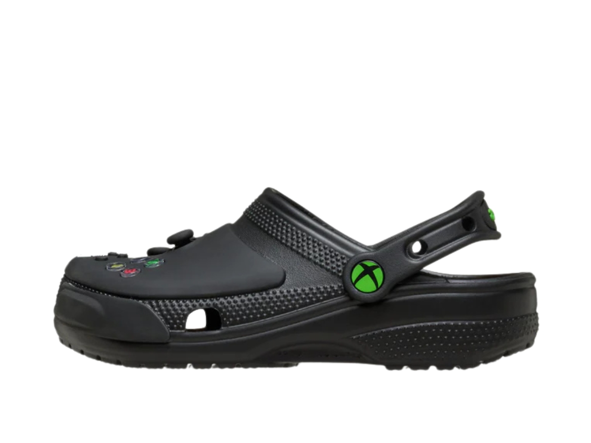 https://d2cva83hdk3bwc.cloudfront.net/211439-001-crocs-xbox-classic-clog-black-2.jpg