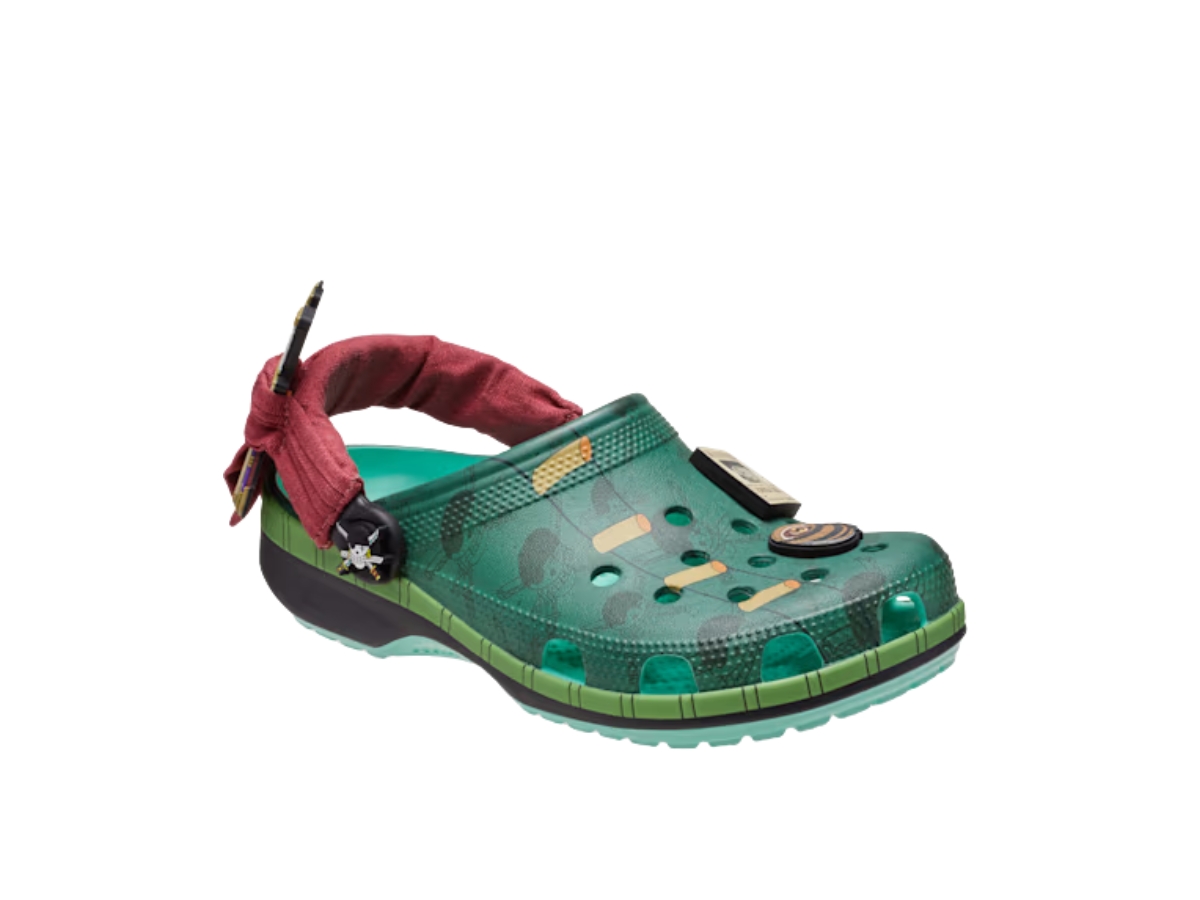 https://d2cva83hdk3bwc.cloudfront.net/212953-crocs-one-piece-zoro-classic-clog-4.jpg