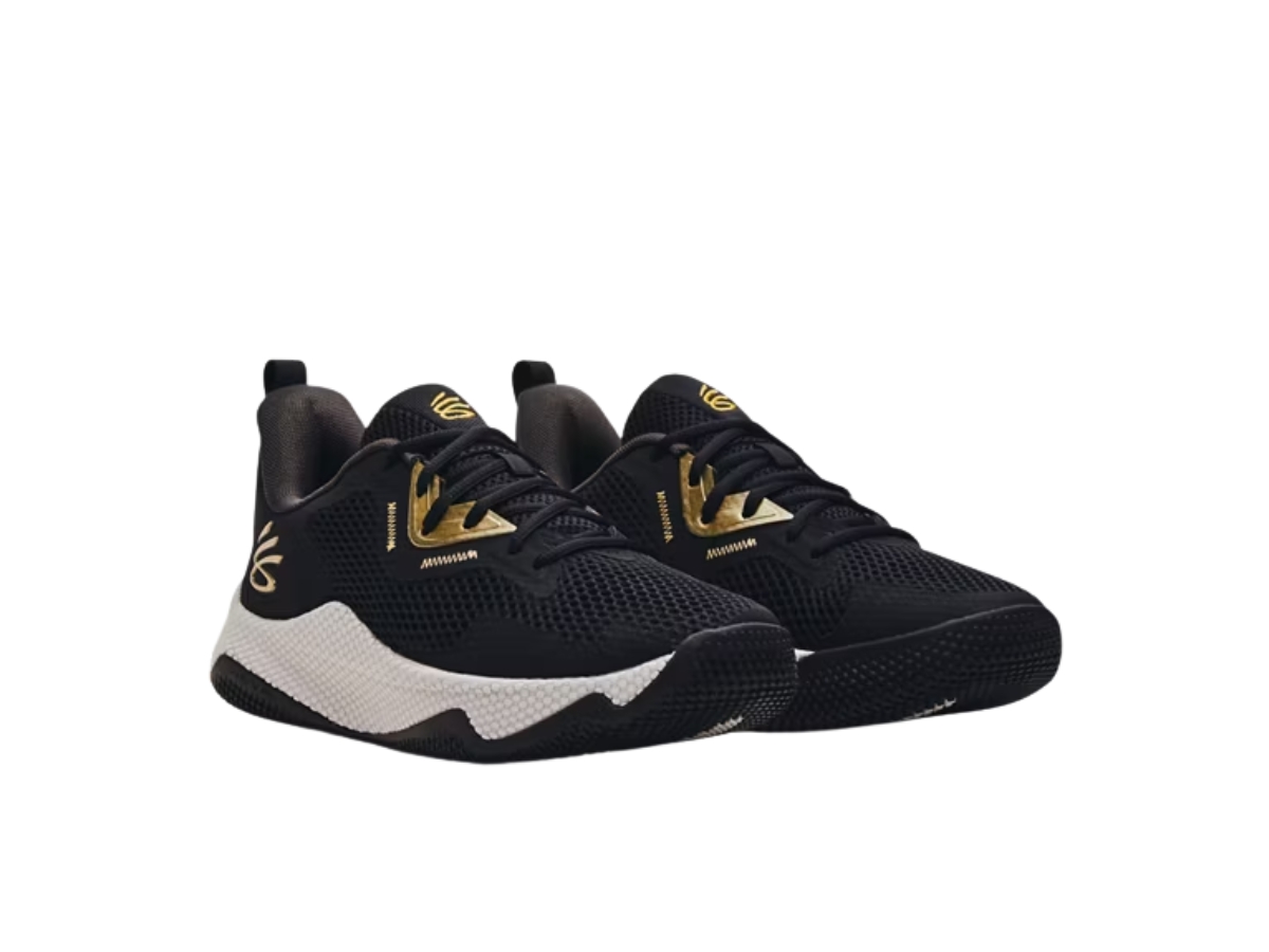 https://d2cva83hdk3bwc.cloudfront.net/3026275-001-under-armour-curry-3-hovr-splash-black-metallic-gold-3.jpg