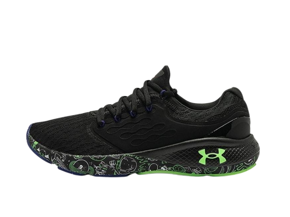 https://d2cva83hdk3bwc.cloudfront.net/3026450-001-under-armour-charged-cushioning-fun-cn-black-2.jpg