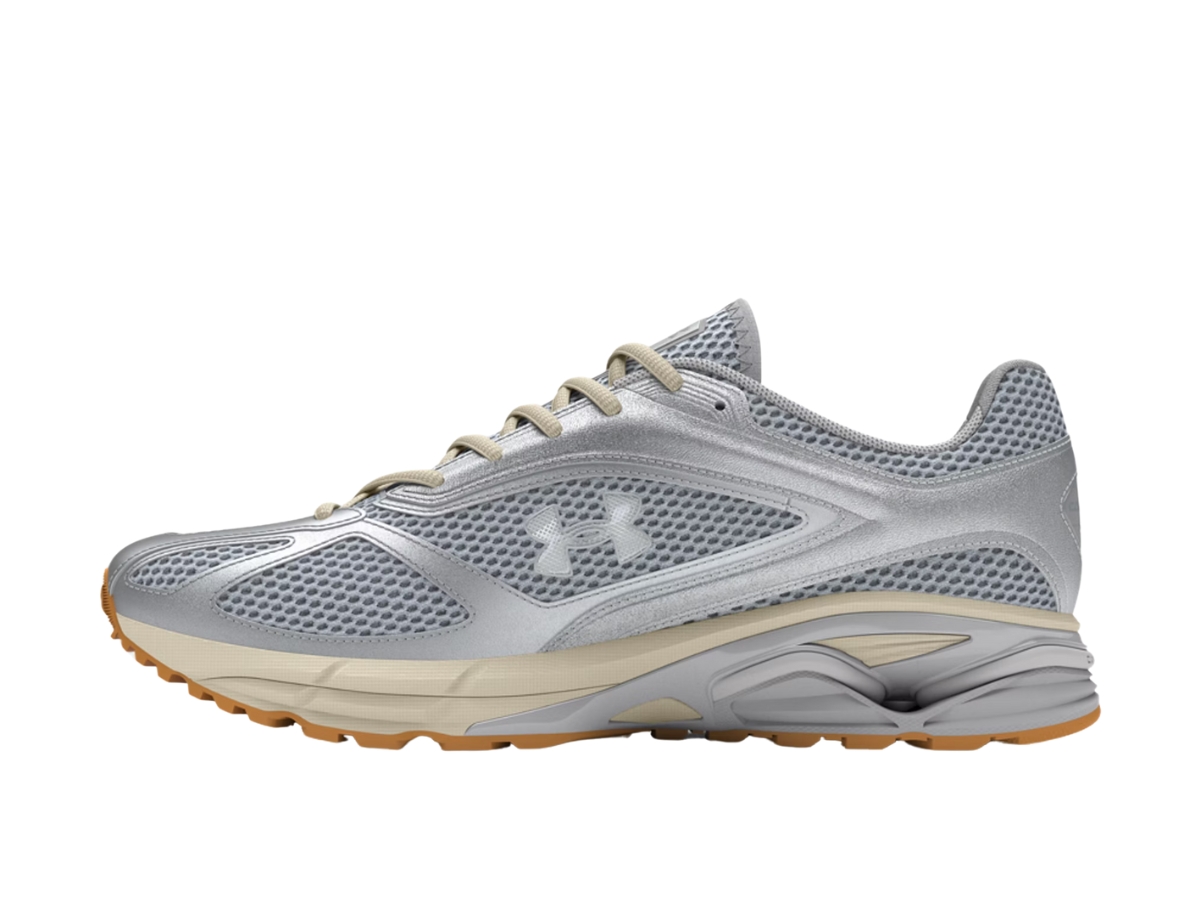 https://d2cva83hdk3bwc.cloudfront.net/3027595-102-under-armour-apparition-metallic-silver-mod-grey-2.jpg
