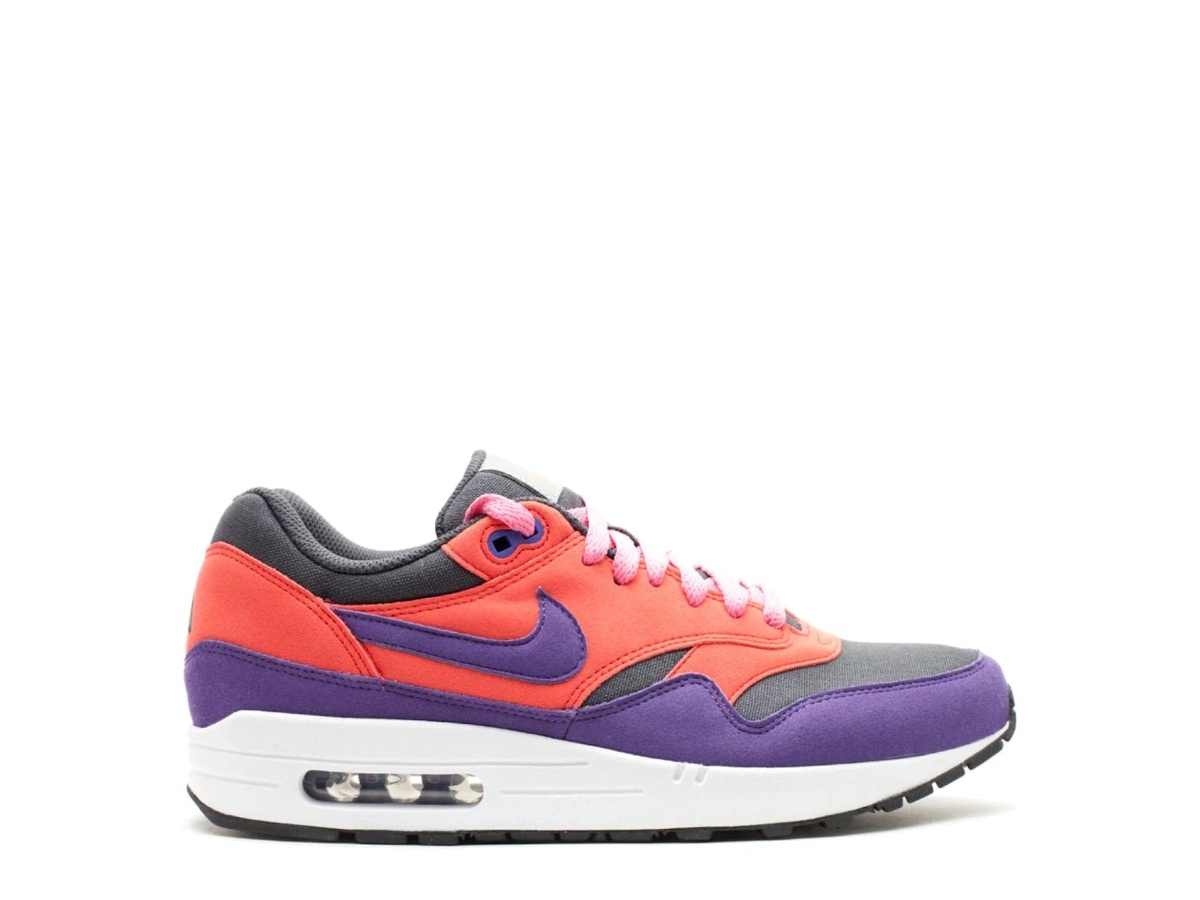 https://d2cva83hdk3bwc.cloudfront.net/308866-019-nike-air-max-1-acg-dark-shadow-1.jpg