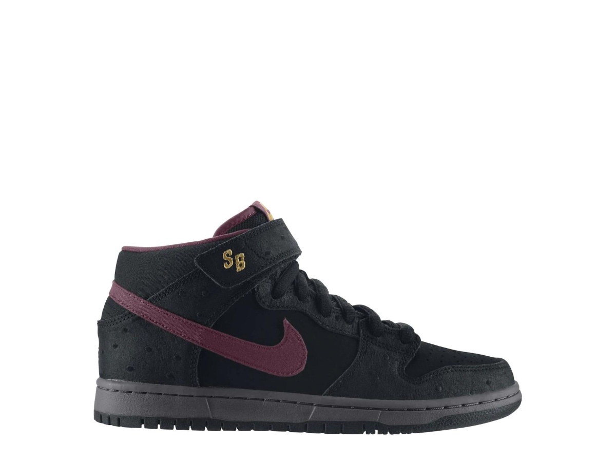 nike sb dunk mid ostrich