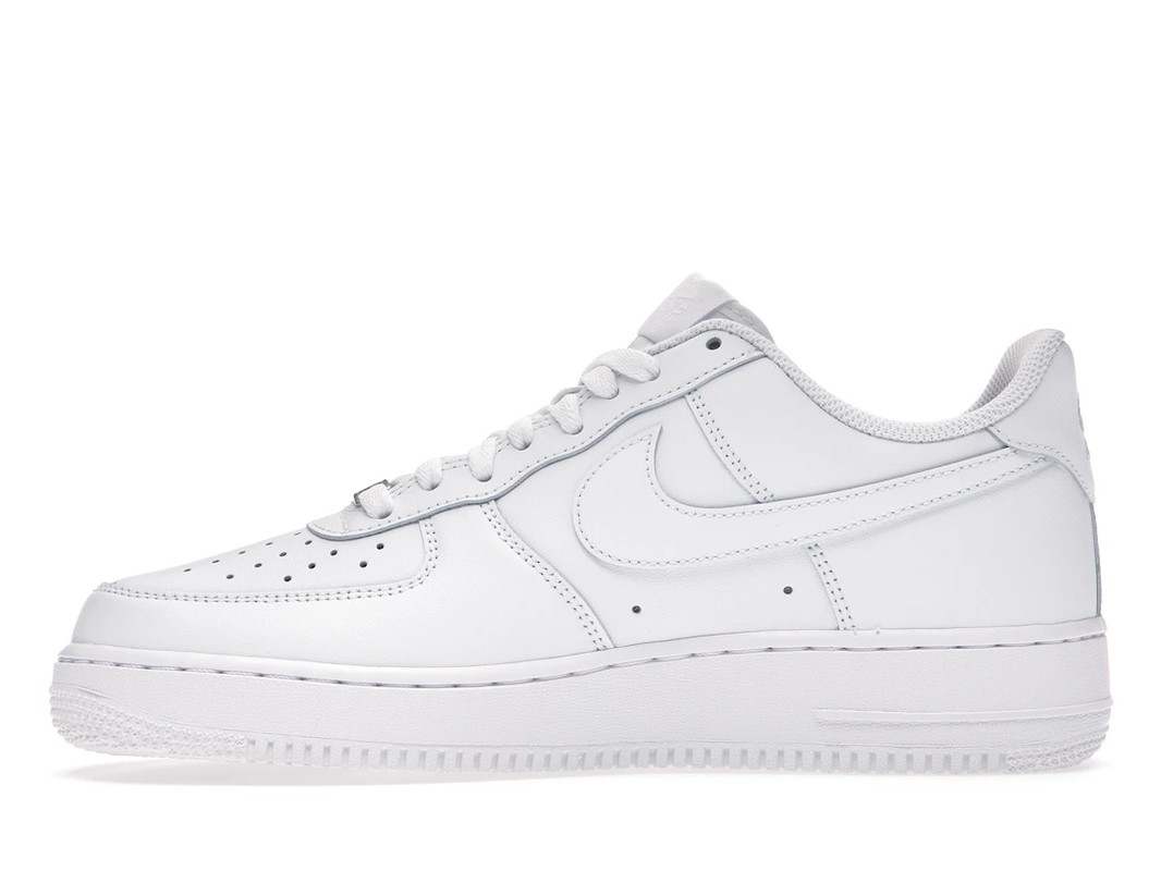 Nike Nike Air Force 1 '07 'White' - view 3