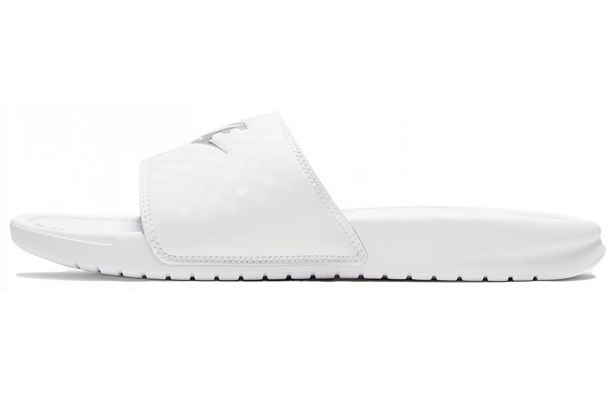 https://d2cva83hdk3bwc.cloudfront.net/343881-102-nike-benassi-jdi-white-silver-women-s-1.jpg