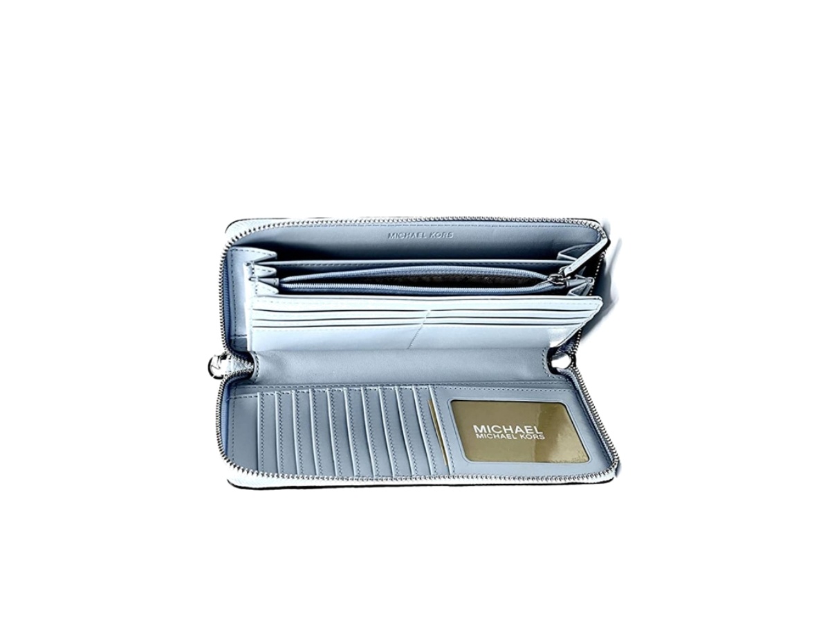 https://d2cva83hdk3bwc.cloudfront.net/35f7stve7l-michael-kors-jet-set-travel-zip-around-continental-wallet-pale-ocean-3.jpg