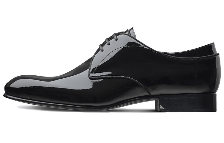 https://d2cva83hdk3bwc.cloudfront.net/3DE248VRI_H900-dior-dress-shoes-men-low-top-black-1.jpg