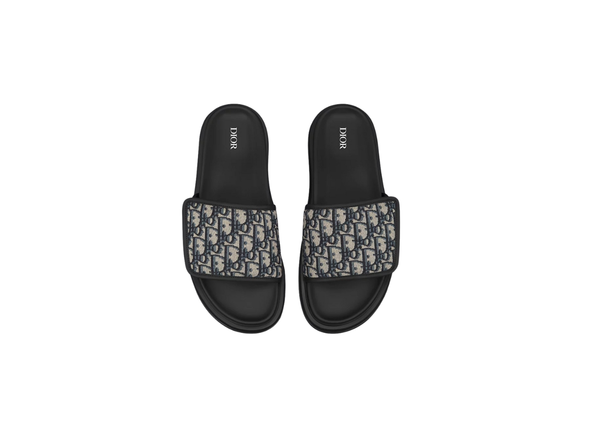 https://d2cva83hdk3bwc.cloudfront.net/3SA167ZSA-H961-dior-aqua-sandal-with-oblique-jacquard-beige-and-black-2.jpg