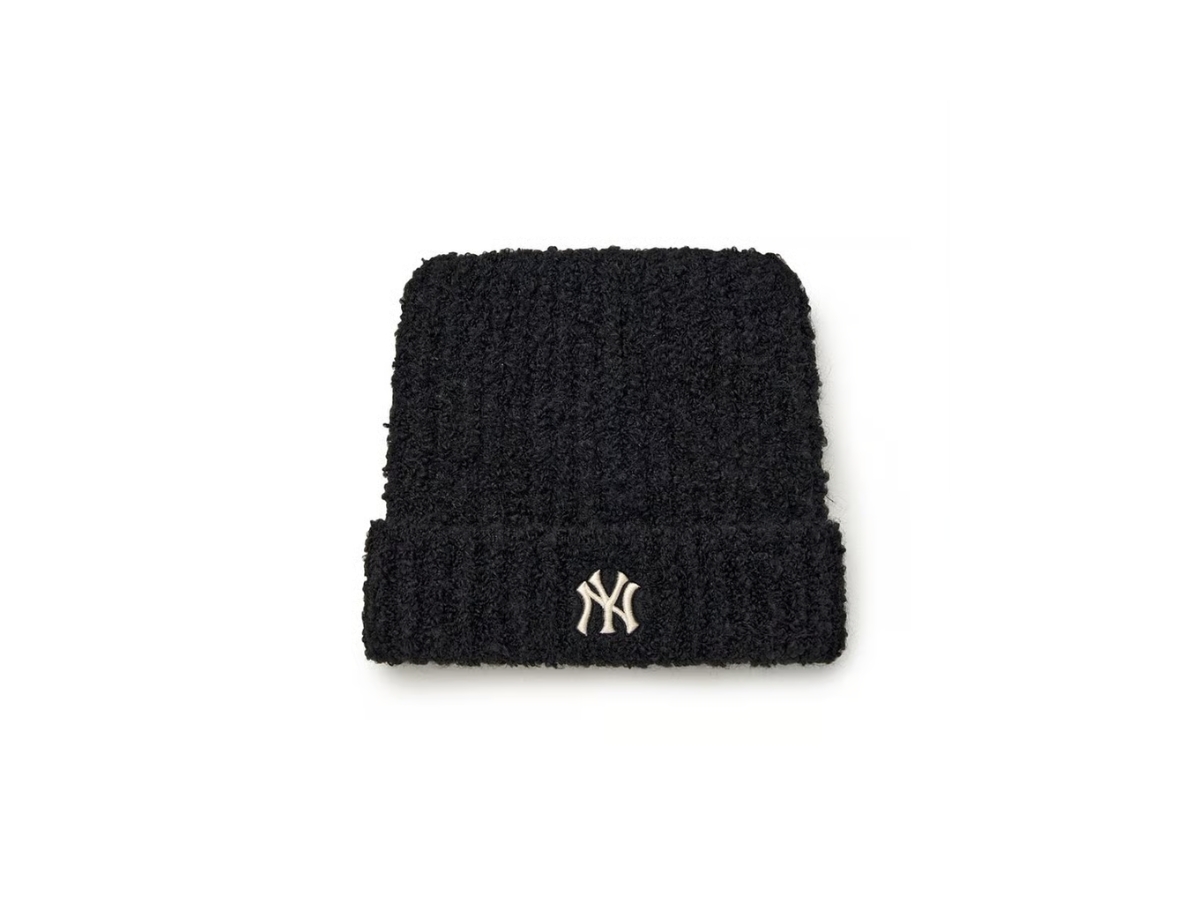 https://d2cva83hdk3bwc.cloudfront.net/3abnb1156-50bks-mlb-plush-meow-beanie-new-york-yankees-black-2.jpg