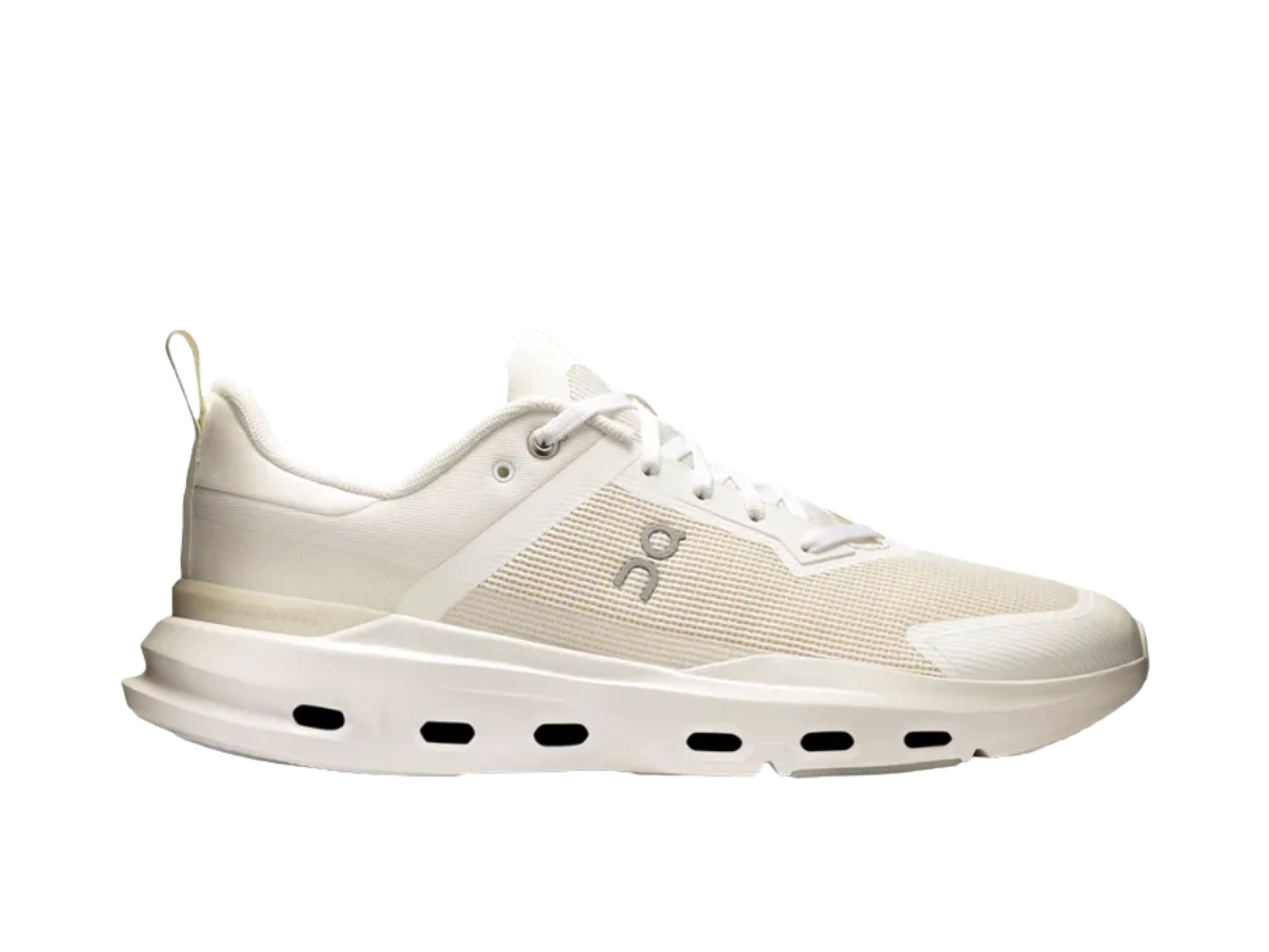 https://d2cva83hdk3bwc.cloudfront.net/3mf30600202-on-running-cloudpulse-next-white-ice-1.jpg