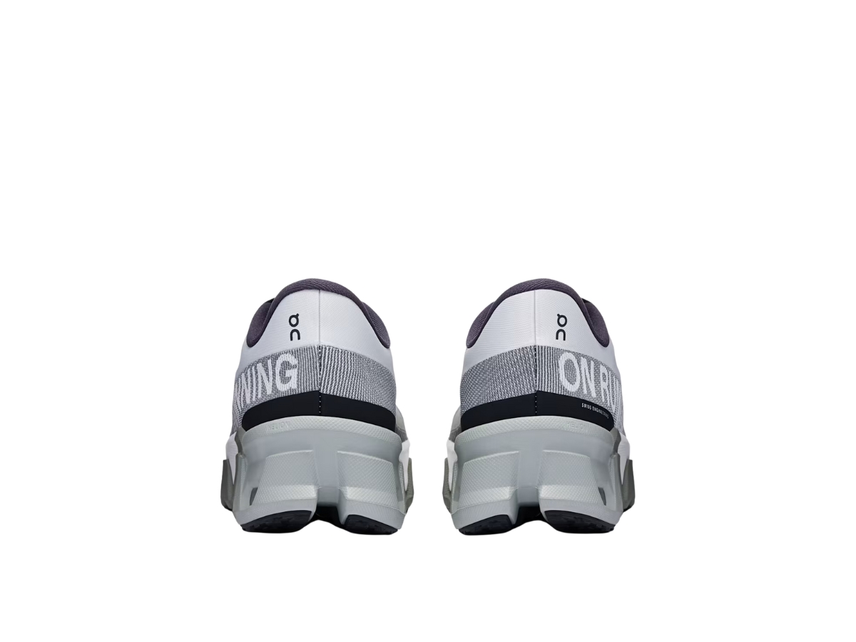 https://d2cva83hdk3bwc.cloudfront.net/3we10123205-on-running-cloudmonster-hyper-glacier-ivory-women-s-5.jpg