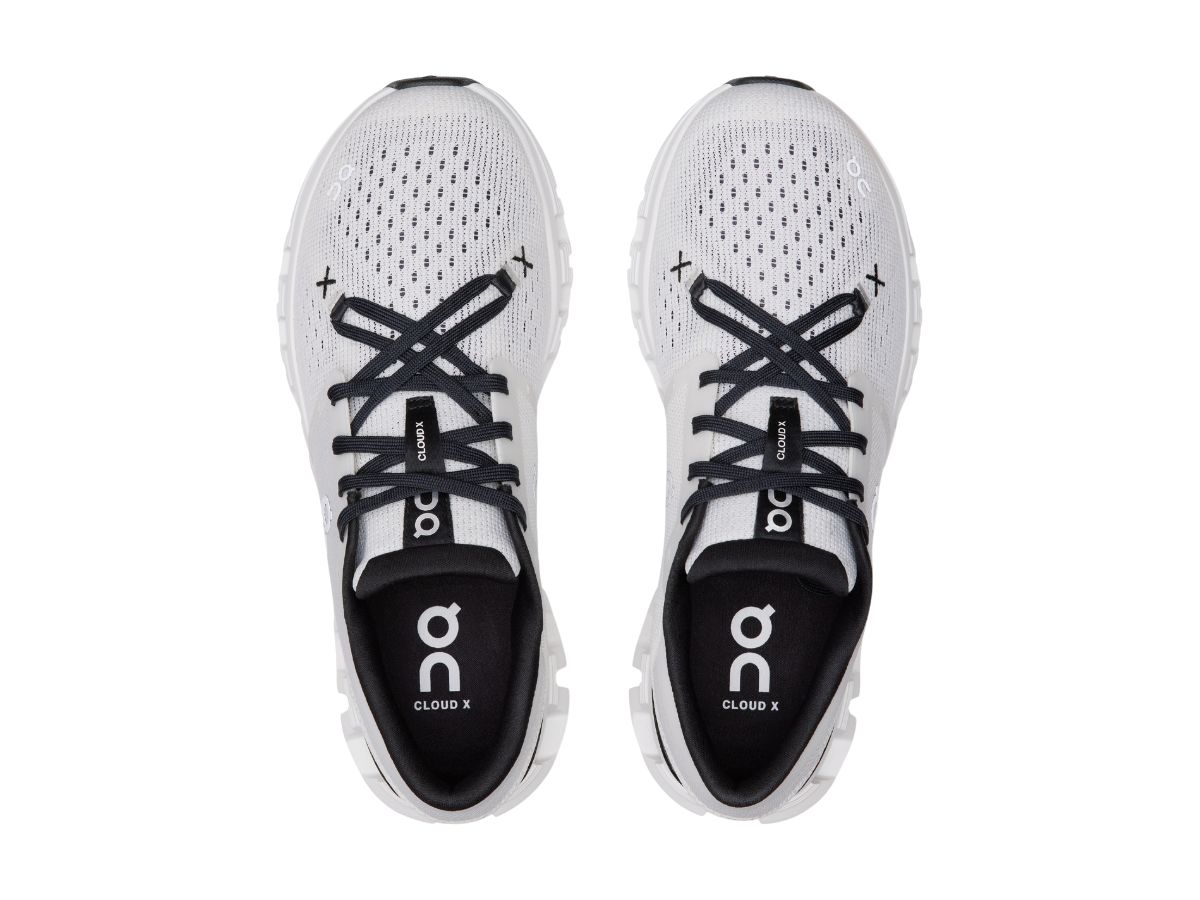 https://d2cva83hdk3bwc.cloudfront.net/3we30070791-on-running-cloud-x-4-ivory-black-women-s-5.jpg