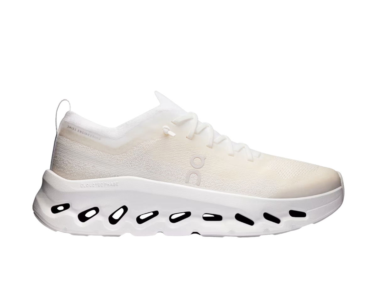 Buy On Running Cloudtilt Moon White Frost (Women's) at Sasom – Authentic and Ready to Ship