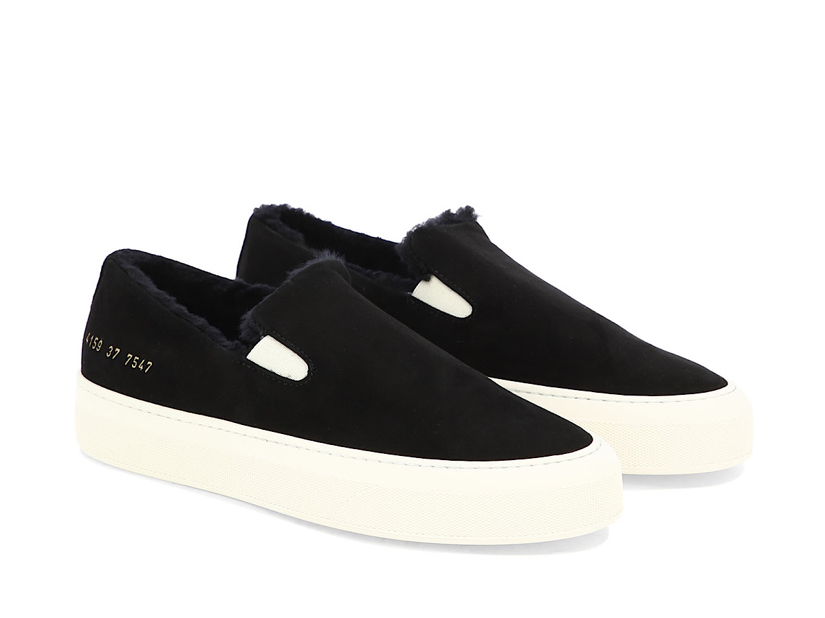 https://d2cva83hdk3bwc.cloudfront.net/41597547-common-projects-slipons-with-s-2.jpg