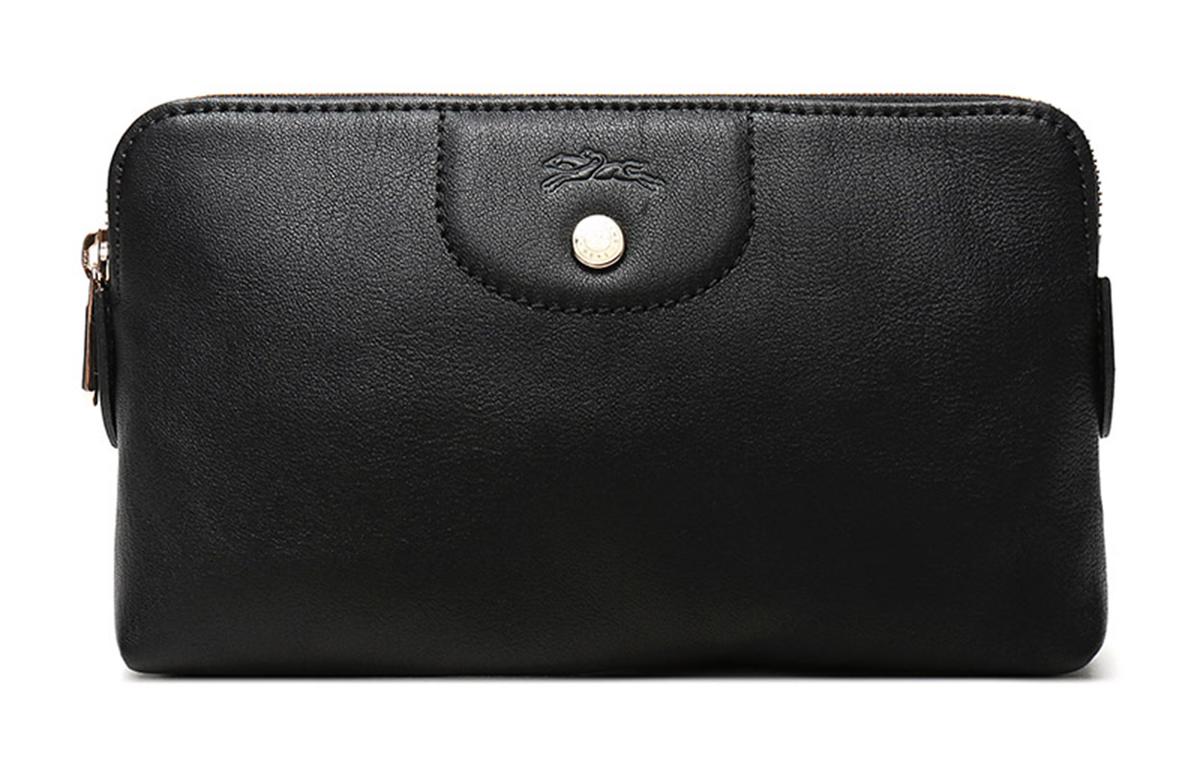 https://d2cva83hdk3bwc.cloudfront.net/4549863001-longchamp-le-pliage-cuir-toiletry-bags-1.jpg