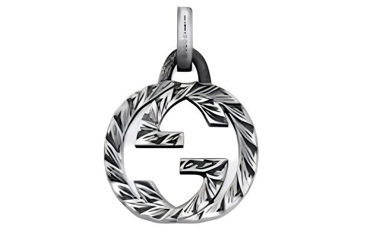 https://d2cva83hdk3bwc.cloudfront.net/455288J84000811-gucci-sterling-silver-keychains-women-s-silver-1.jpg