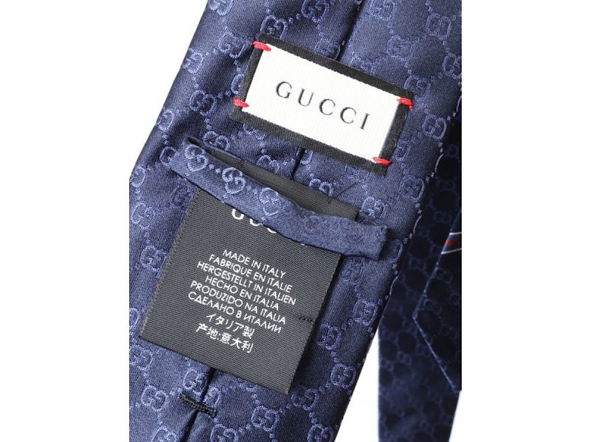 https://d2cva83hdk3bwc.cloudfront.net/4565204B002-gucci-gucci-gg-pattern-silk-ti-4.jpg