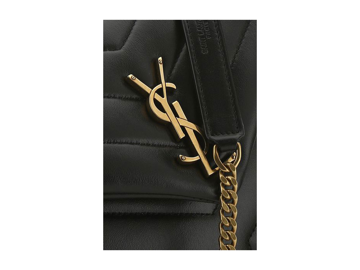 https://d2cva83hdk3bwc.cloudfront.net/494699DV727-saint-laurent-quilted-leather--4.jpg