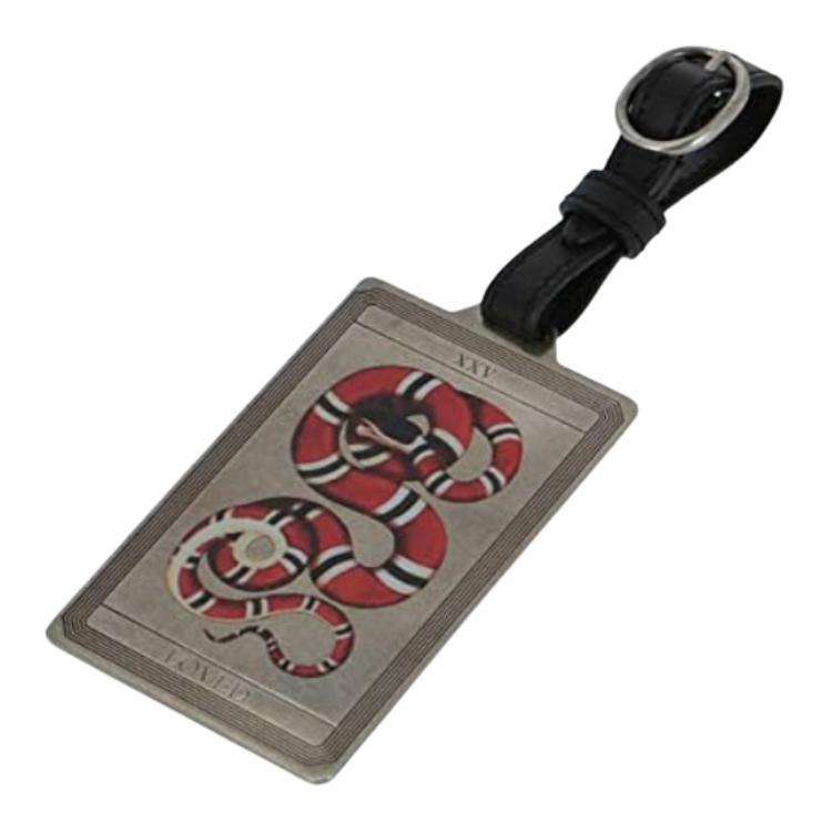 https://d2cva83hdk3bwc.cloudfront.net/523765JCFNN8587-gucci-palladium-keychains-men-s-silver-1.jpg