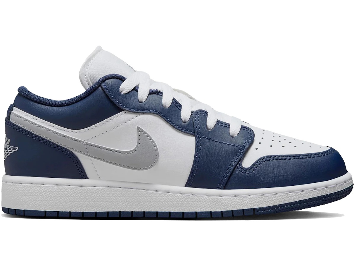 https://d2cva83hdk3bwc.cloudfront.net/553560-141-jordan-1-low-midnight-navy-wolf-grey-gs--1.jpg